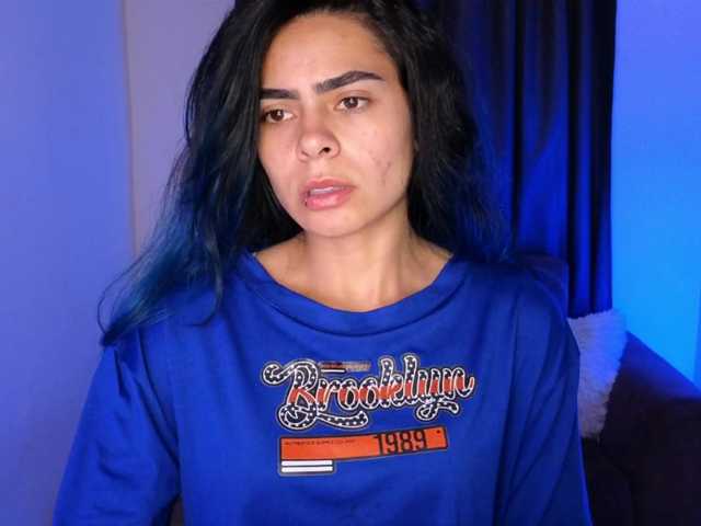 sexxyladyy's BongaCams show and profile