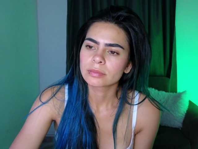 sexxyladyy's BongaCams show and profile