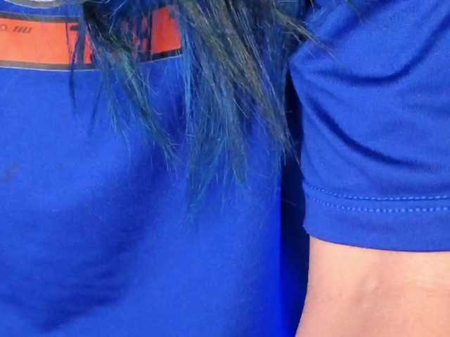 sexxyladyy's BongaCams show and profile