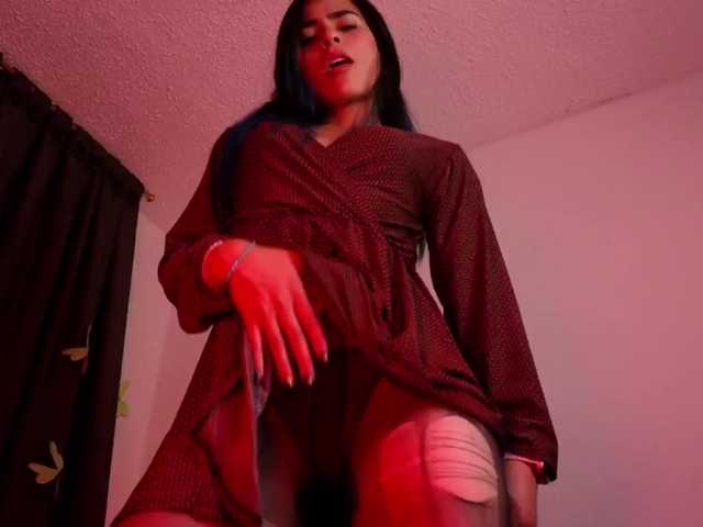 sexxyladyy's BongaCams show and profile