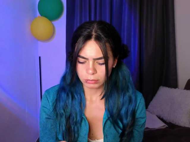 sexxyladyy's BongaCams show and profile