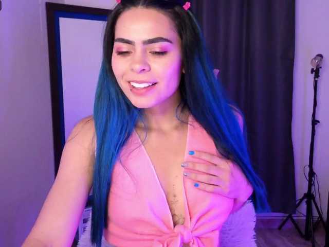 sexxyladyy webcam bongacams model stream image