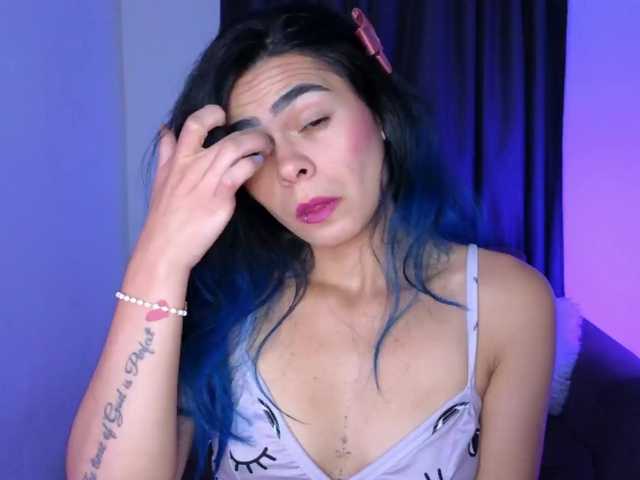 sexxyladyy's BongaCams show and profile