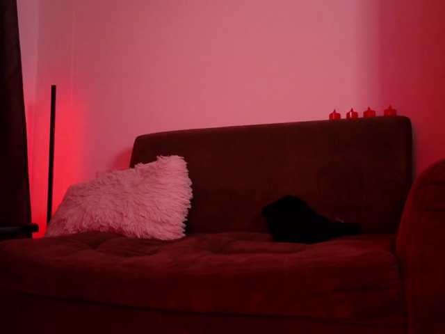 sexxyladyy's BongaCams show and profile