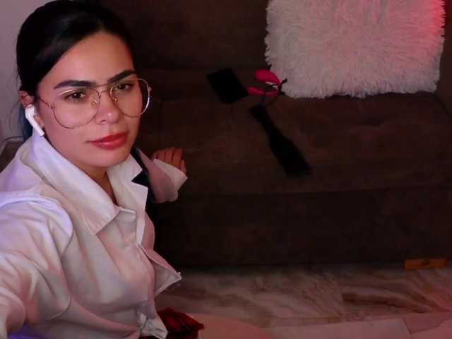 sexxyladyy's BongaCams show and profile