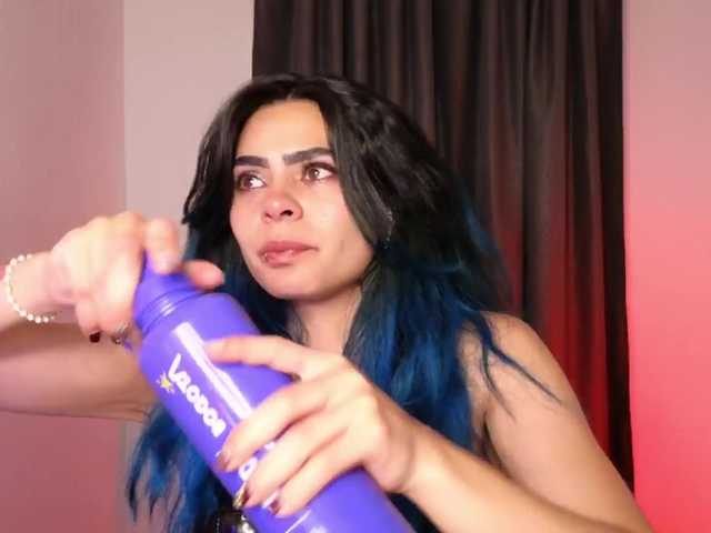 sexxyladyy's BongaCams show and profile