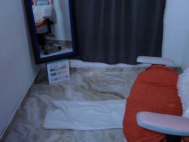 sexxyladyy webcam bongacams model stream image