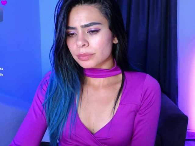 sexxyladyy's BongaCams show and profile