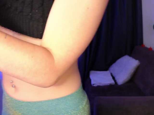 sexxyladyy's BongaCams show and profile