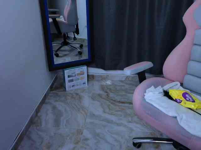 sexxyladyy webcam