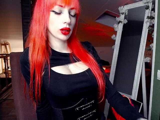 MeowRoslavaa's BongaCams show and profile