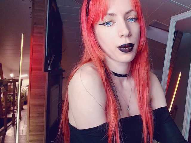 MeowRoslavaa's BongaCams show and profile