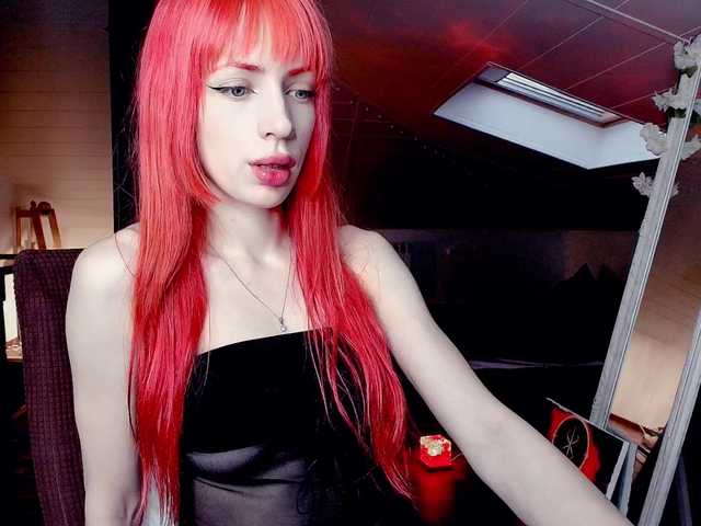 MeowRoslavaa's BongaCams show and profile