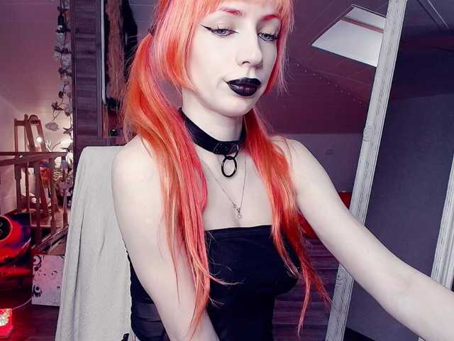 MeowRoslavaa's BongaCams show and profile