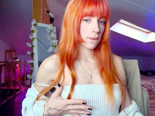 MeowRoslavaa's BongaCams show and profile