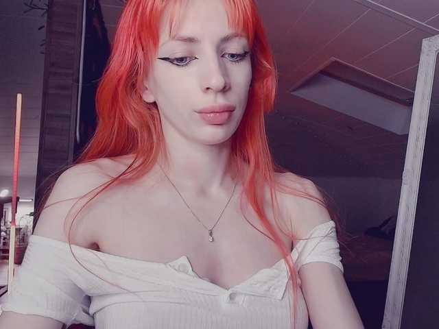 MeowRoslavaa's BongaCams show and profile