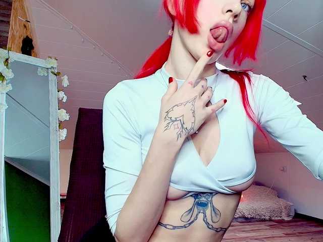 MeowRoslavaa's BongaCams show and profile