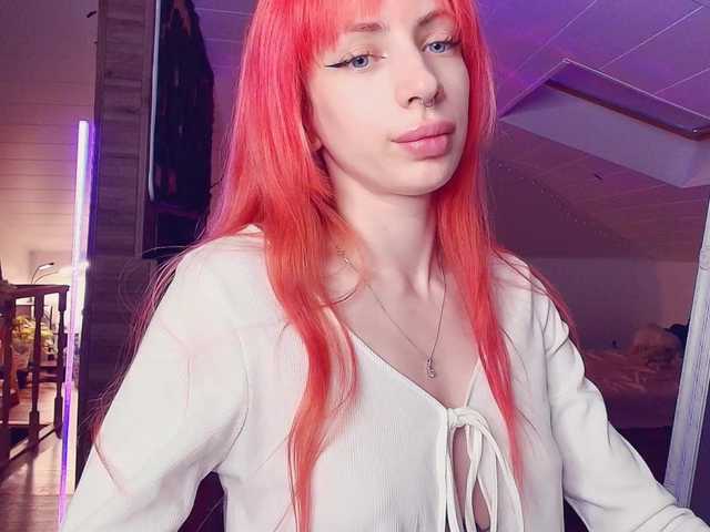 MeowRoslavaa's BongaCams show and profile