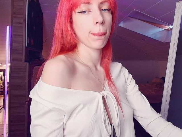 MeowRoslavaa's BongaCams show and profile