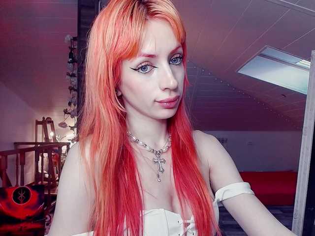 MeowRoslavaa's BongaCams show and profile