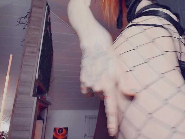 MeowRoslavaa's BongaCams show and profile