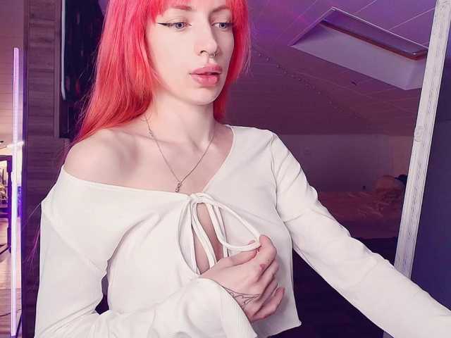 MeowRoslavaa's BongaCams show and profile