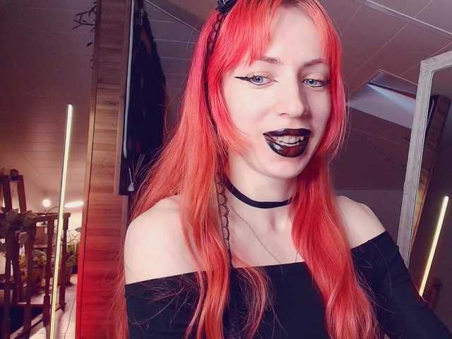 MeowRoslavaa's BongaCams show and profile