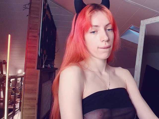 MeowRoslavaa's BongaCams show and profile