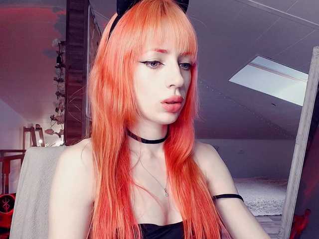 MeowRoslavaa's BongaCams show and profile