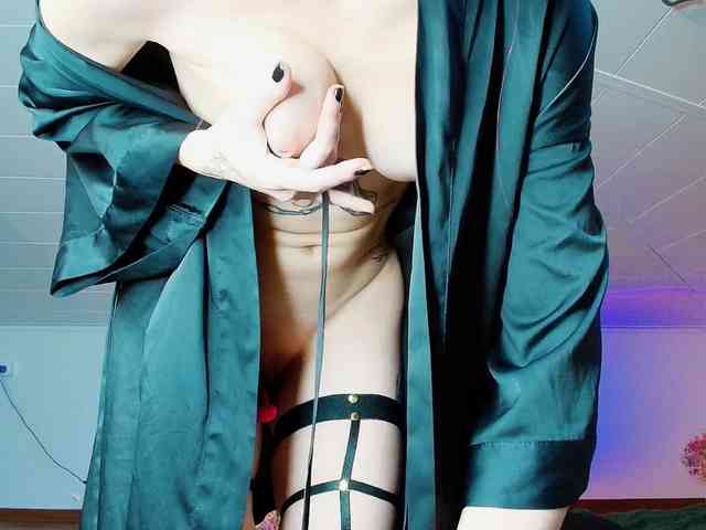 MeowRoslavaa MeowRoslavaa