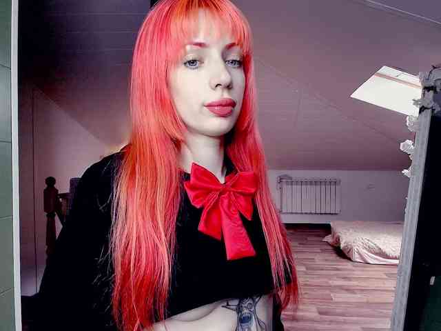 adult webcam MeowRoslavaa