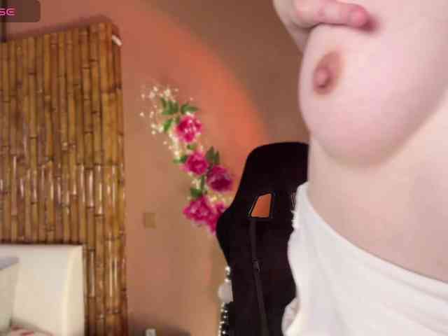 KannaRizz webcam