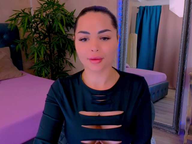 MichelleReys's BongaCams show and profile