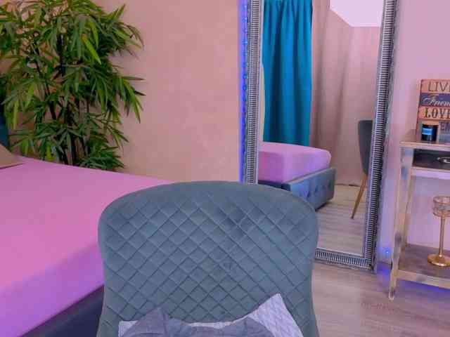 MichelleReys MichelleReys