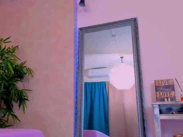 MichelleReys MichelleReys