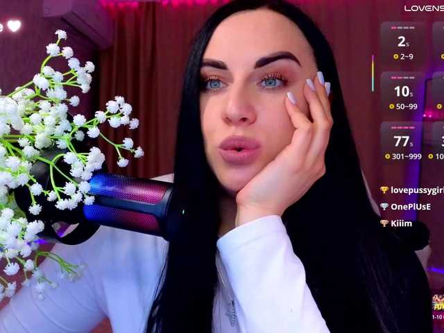 YURIEVNA13's BongaCams show and profile