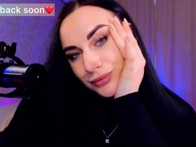 YURIEVNA13 webcam