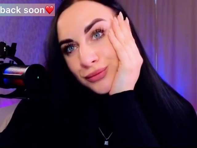 Profile and Statistics for YURIEVNA13 on BongaCams