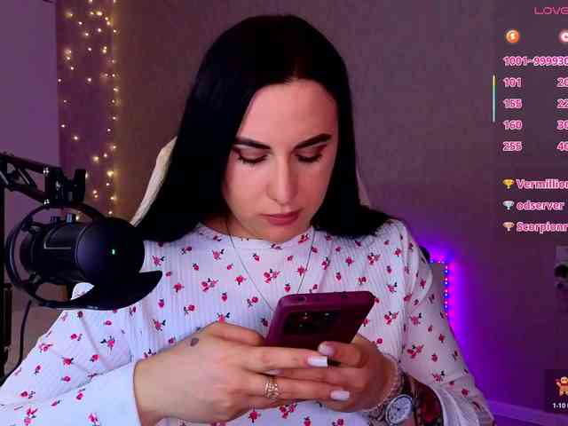 YURIEVNA13 webcam