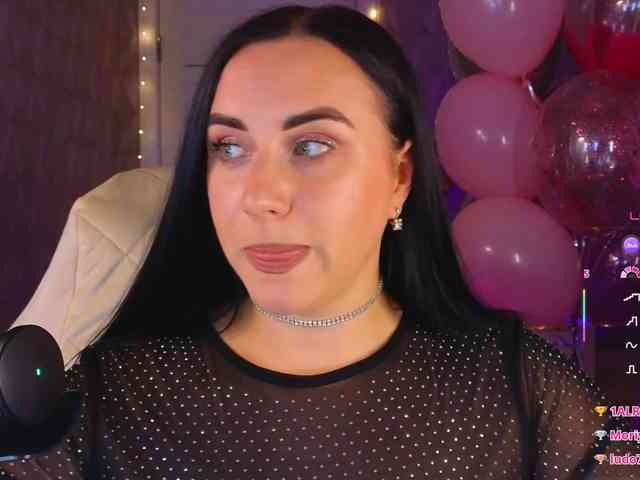 YURIEVNA13 webcam