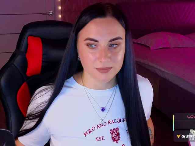 YURIEVNA13 webcam