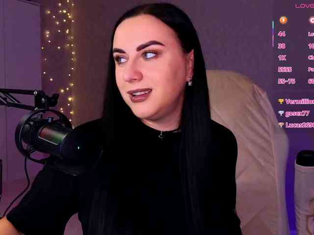 YURIEVNA13 webcam