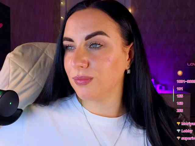YURIEVNA13 webcam