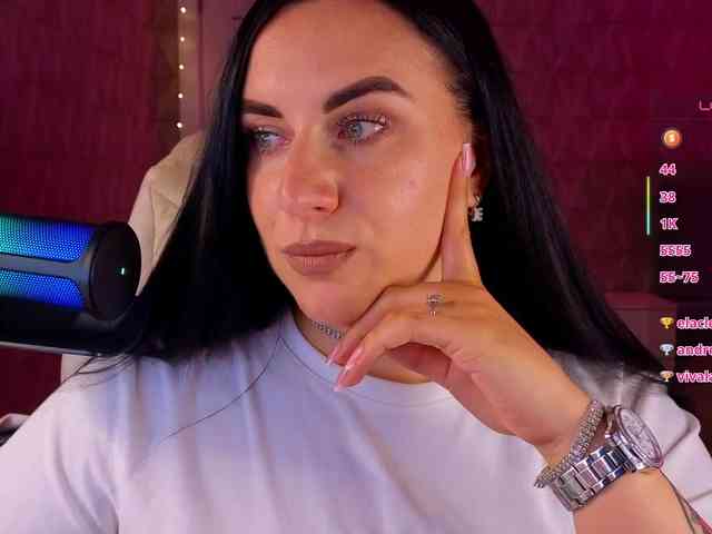 YURIEVNA13 webcam