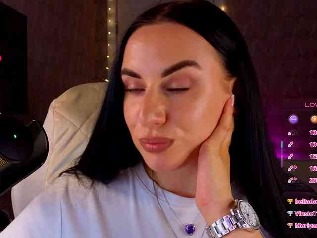YURIEVNA13 webcam
