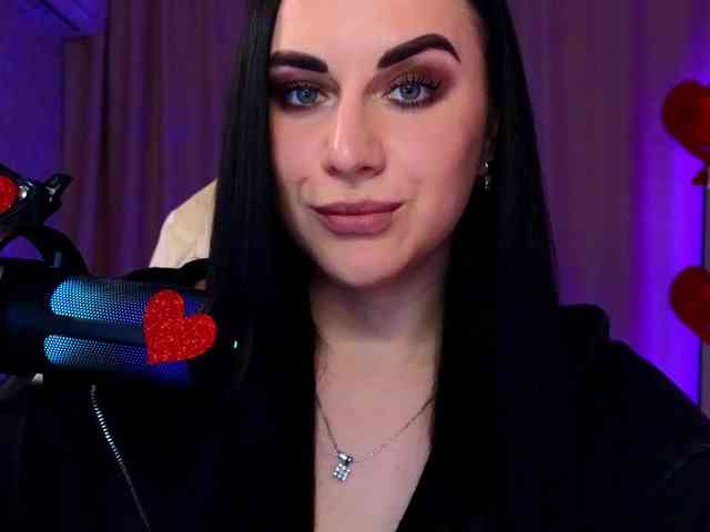 YURIEVNA13 Live Webcam on BongaCams