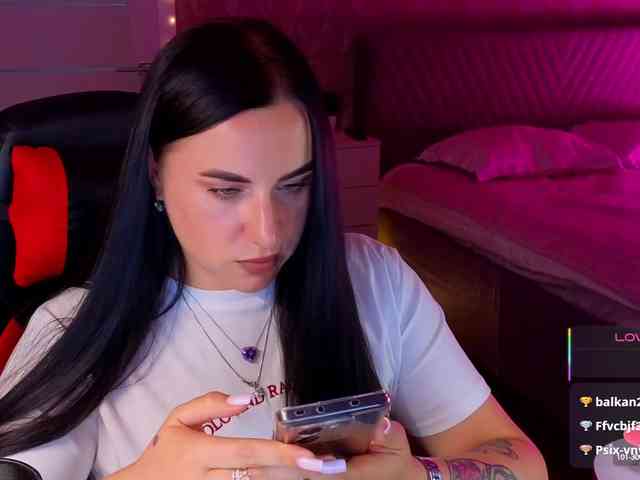 YURIEVNA13 webcam