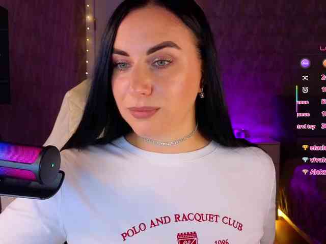 YURIEVNA13 webcam