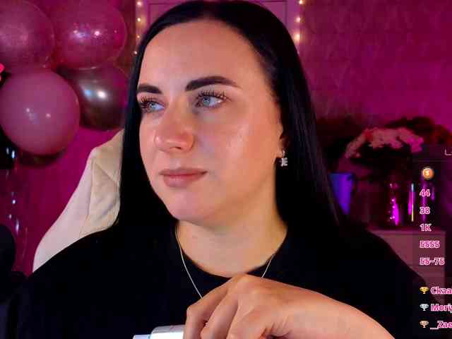 YURIEVNA13 webcam