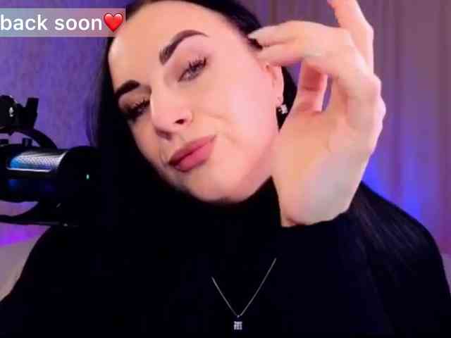 YURIEVNA13 webcam